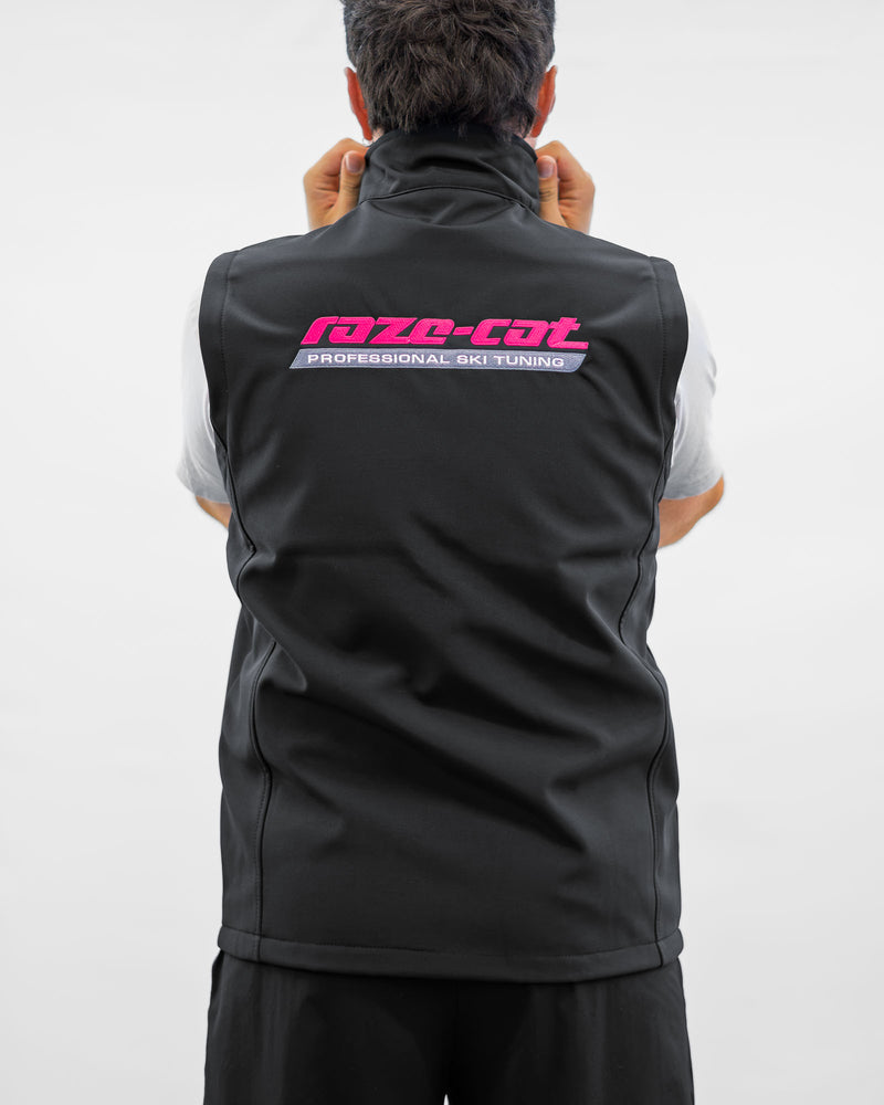 Lade das Bild in Galerie-Viewer, raze-cat Softshell Weste - Rücken