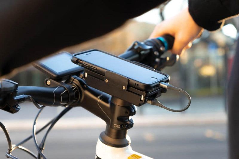 Laden Sie das Bild in Galerie -Viewer, Handy-Halterung Fahrrad mit Akku | POWER MOUNT Slim | Profi-Set - raze-cat
