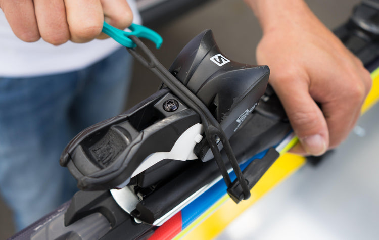 Skiservice selber machen | Wann und für wen macht das Sinn? - raze-cat